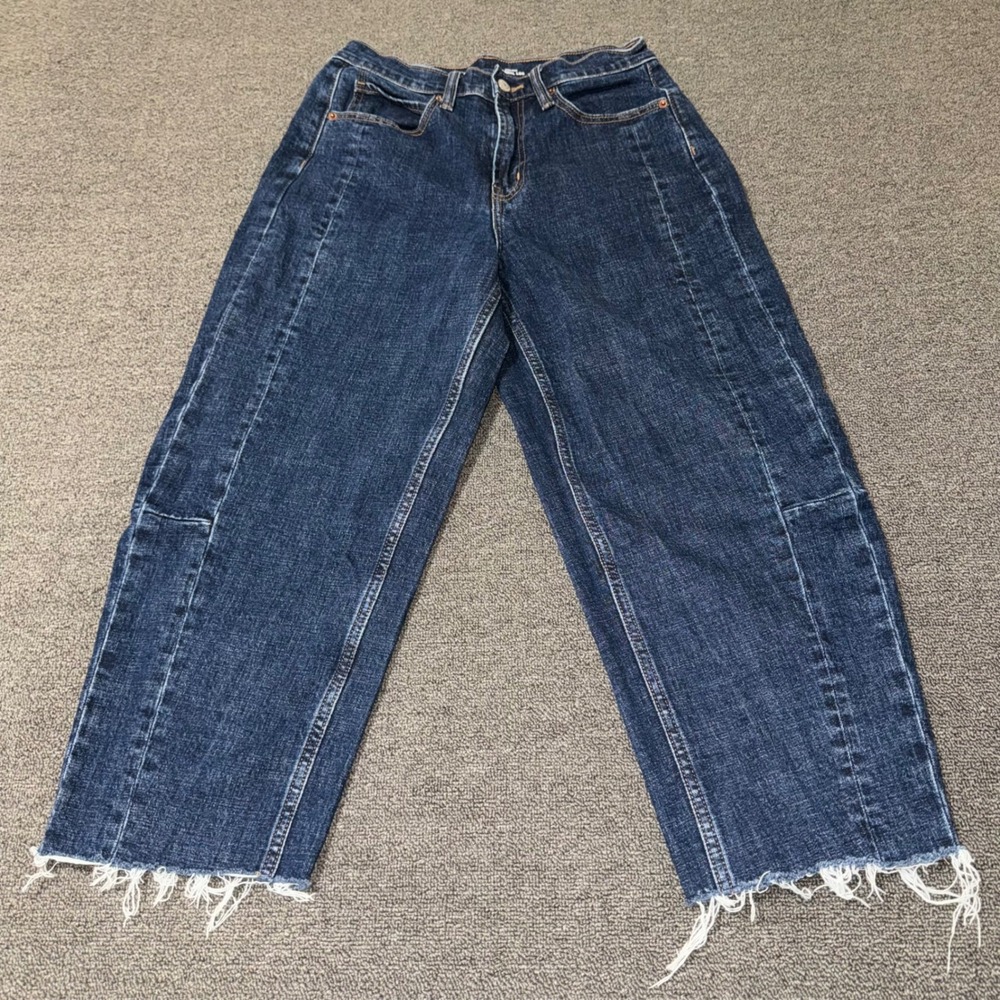 Old Navy Womens High Rise Barrel Leg Jeans Dark Wash Raw Hem Size 4 Cropped